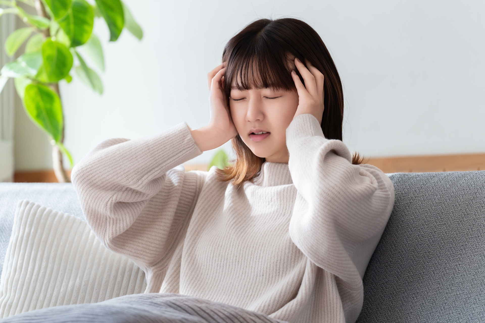 PMS（生理前症候群）・更年期専門施術
早期解決に自信があります